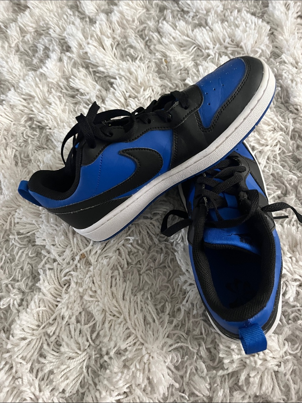 Nike Kids Blue and Black Sneakers - Picture 2 of 2
